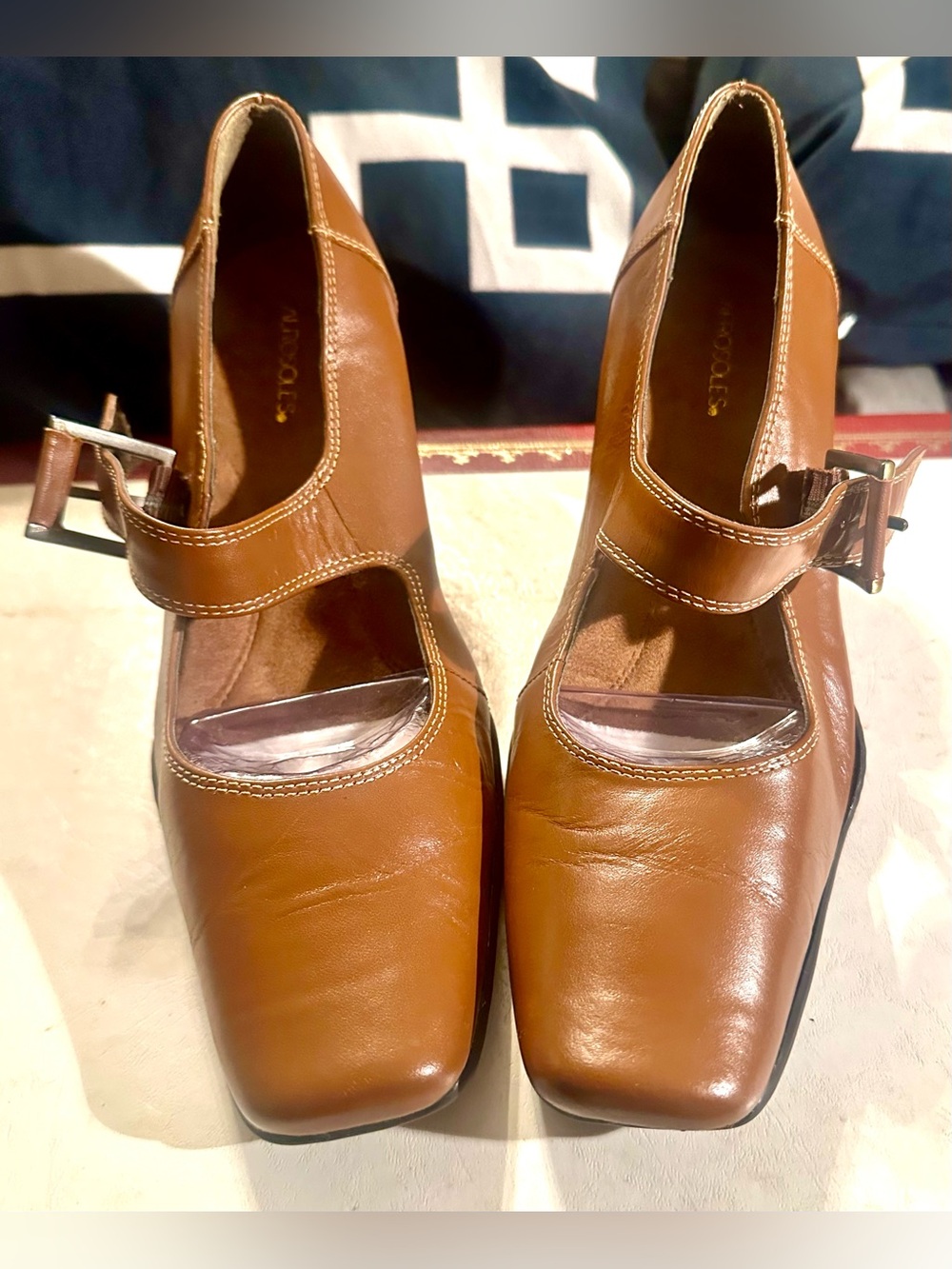 Leather Mary Jane Heels in Brown - Unbranded